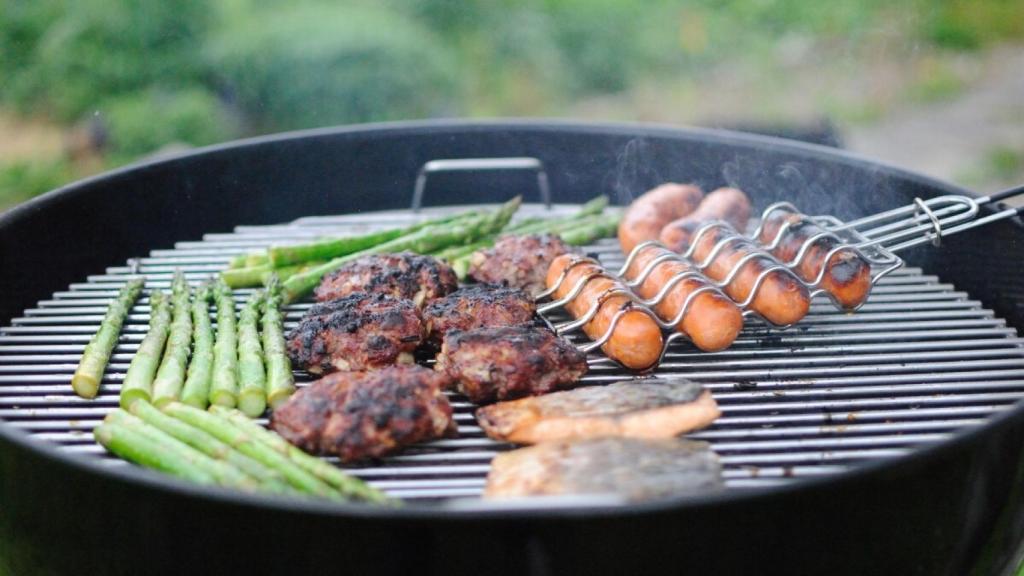 La carne muy cocinada a la parrilla no es beneficiosa para la salud.