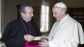 Gerardo Melgar, obispo de Ciudad Real, junto al Papa Francisco