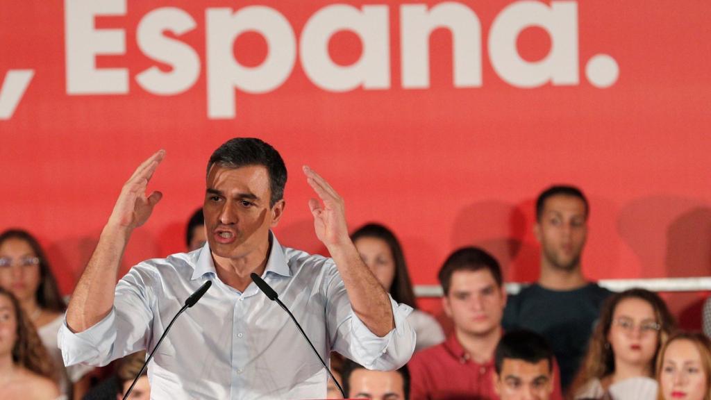 Pedro Sánchez durante el mitin de Valencia