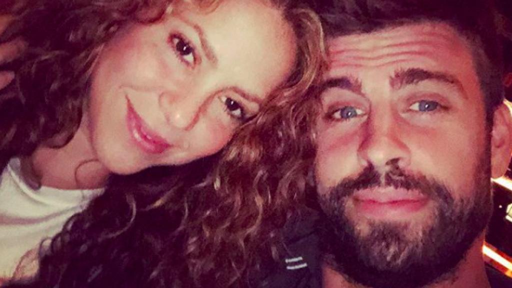 Gerard Piqué, junto a Shakira