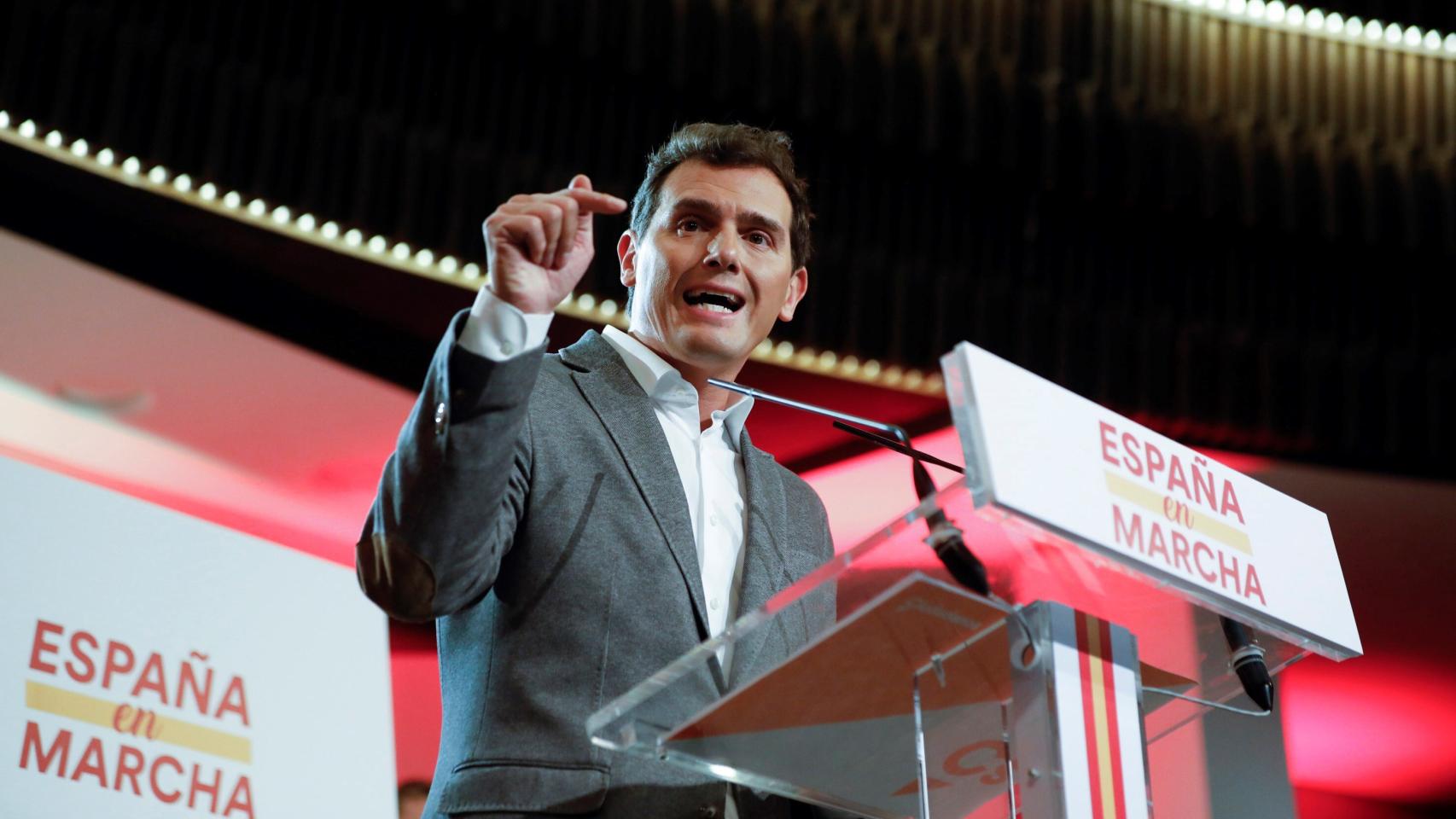 El líder de Ciudadanos, Albert Rivera, da el pistoletazo de salida de la precampaña de su partido con un encuentro ciudadano en Madrid.