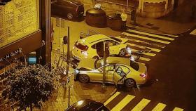 Se da a la fuga por A Coruña tras provocar un accidente en la plaza de Lugo