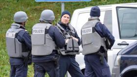 Policías austriacos.