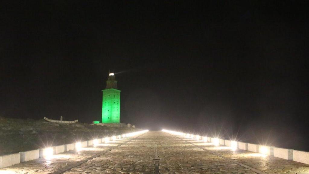 Edificios emblemáticos de Galicia se iluminarán de verde por el Día Mundial de la ELA