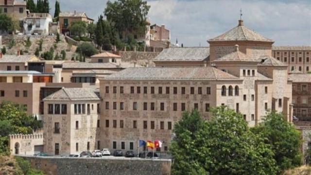 Sede de las Cortes de Castilla-La Mancha