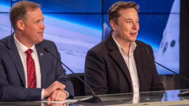 Elon Musk y Jim Bridenstine