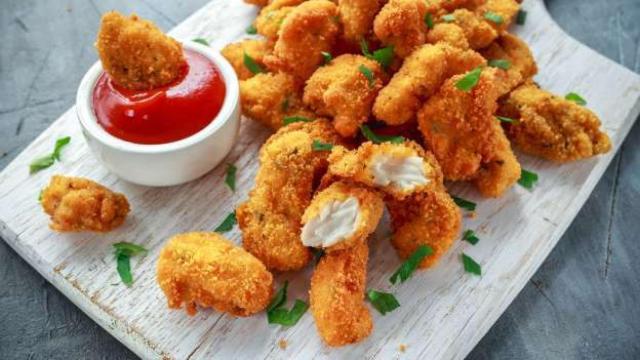 Los amigos afirmaron que se trataba de nuggets veganos.