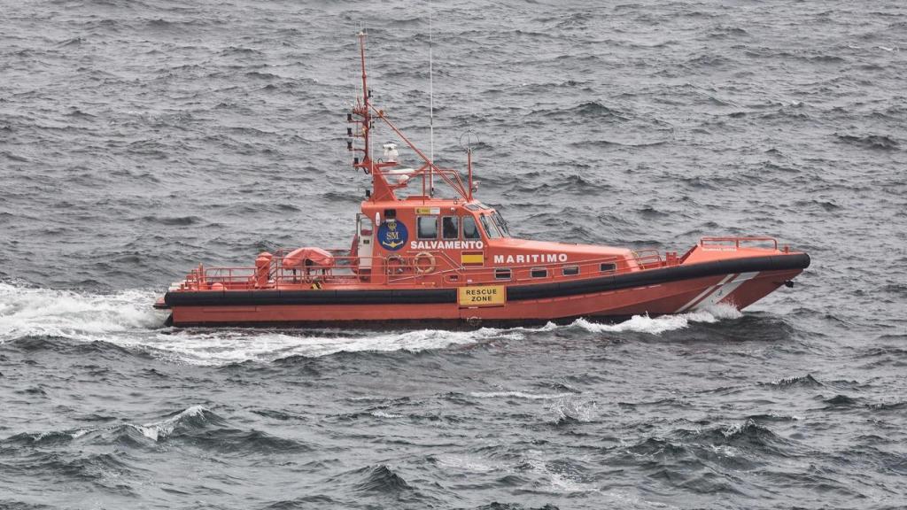Operación de rescate de un buzo en la costa de A Coruña con final feliz