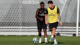 James, Mendy y Brahim vuelven a trabajar con el grupo