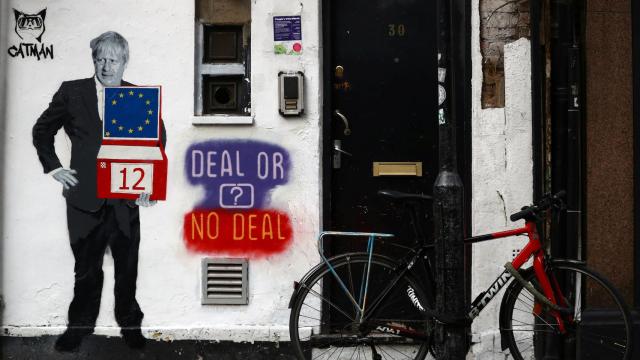 Un grafiti de Boris Johnson en una calle de Londres