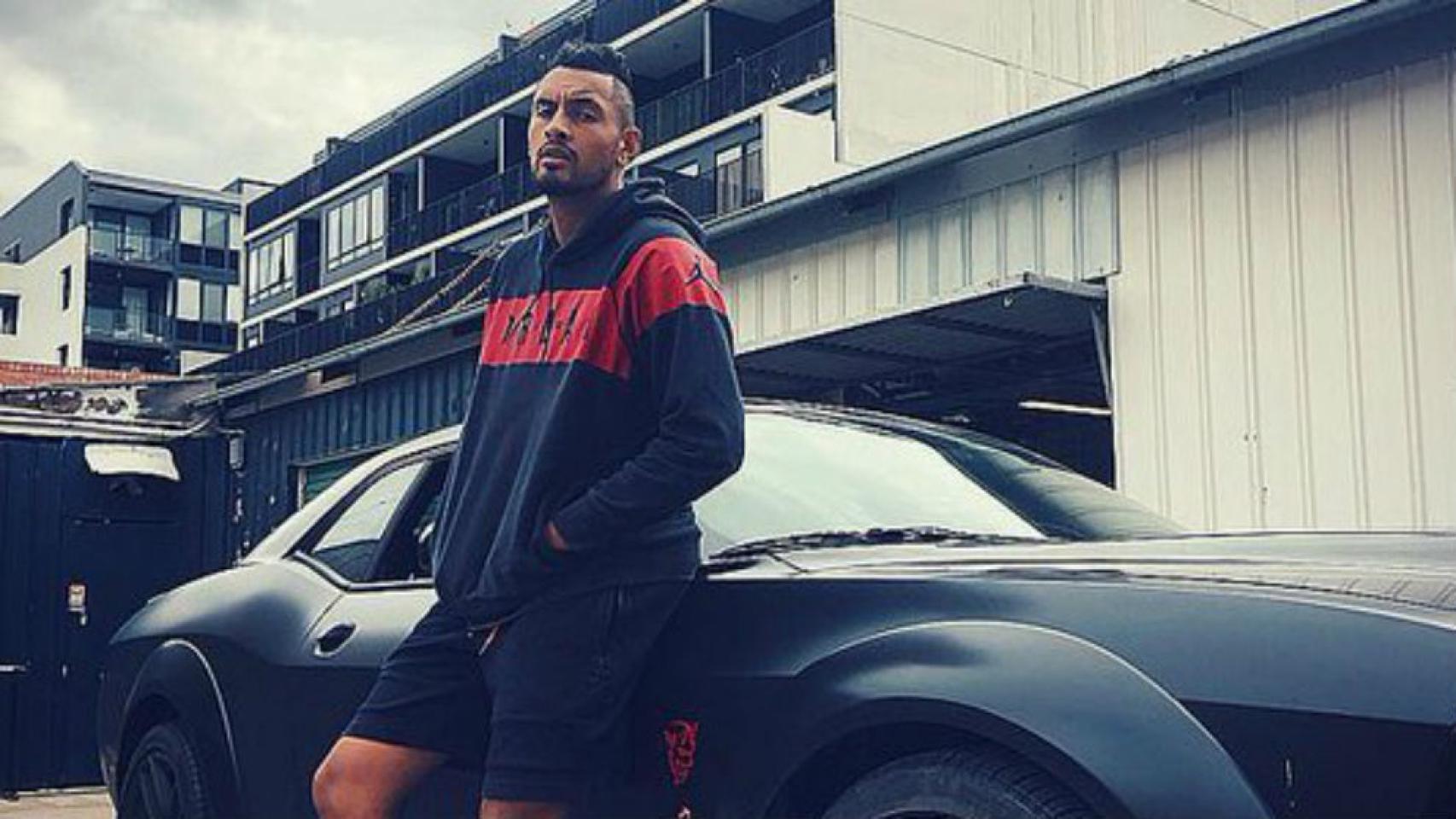 Kyrgios y su coche