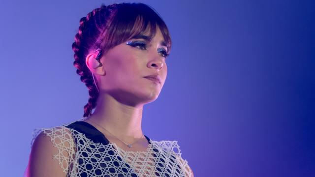 Aitana Ocaña durante uno de sus últimos conciertos, en Zaragoza.