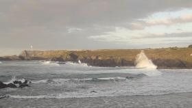 Continúa el temporal: Riesgo por olas de hasta cinco metros en A Coruña