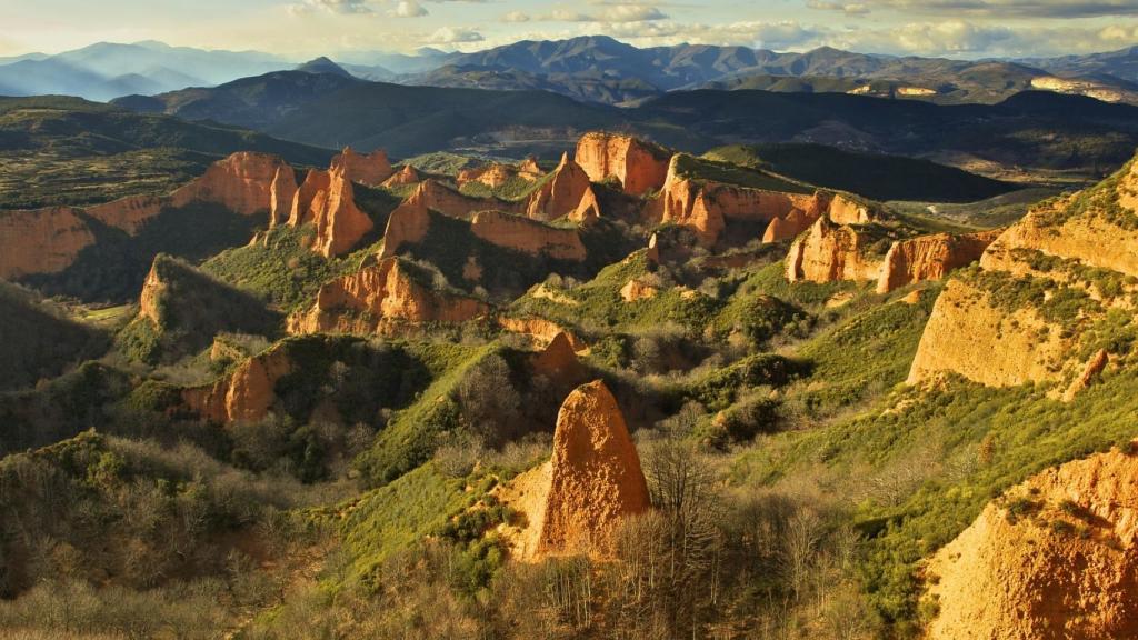 Monumento Natural de Las Médulas, nombrado también Patrimonio de la Humanidad por la Unesco.