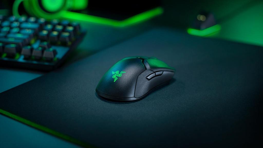 Razer Viper Ultimate.