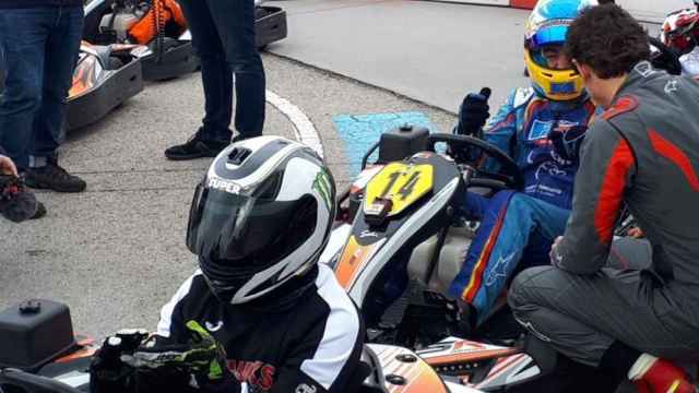Alonso en la competición de karting