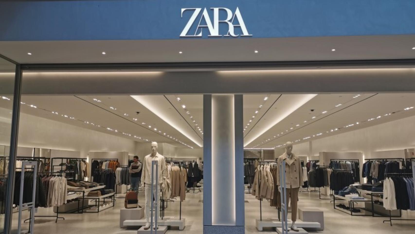 Una de las tiendas de Zara, en el centro comercia Intu Puerto Venecia.