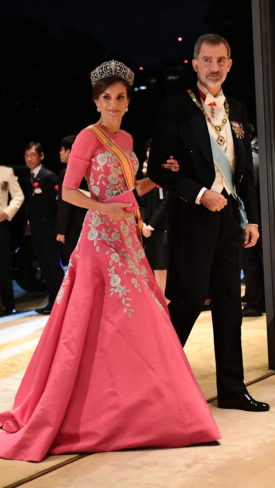 Felipe VI y Letizia en el Palacio Imperial de Tokio (Japón).