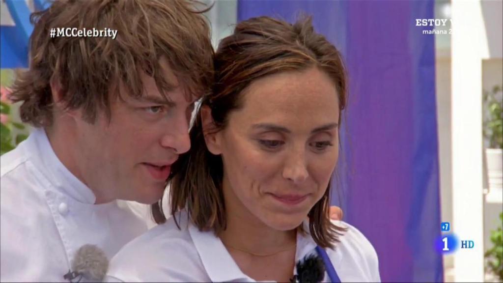 Jordi Cruz y Tamara Falcó durante el programa 'MasterChef Celebrity'.