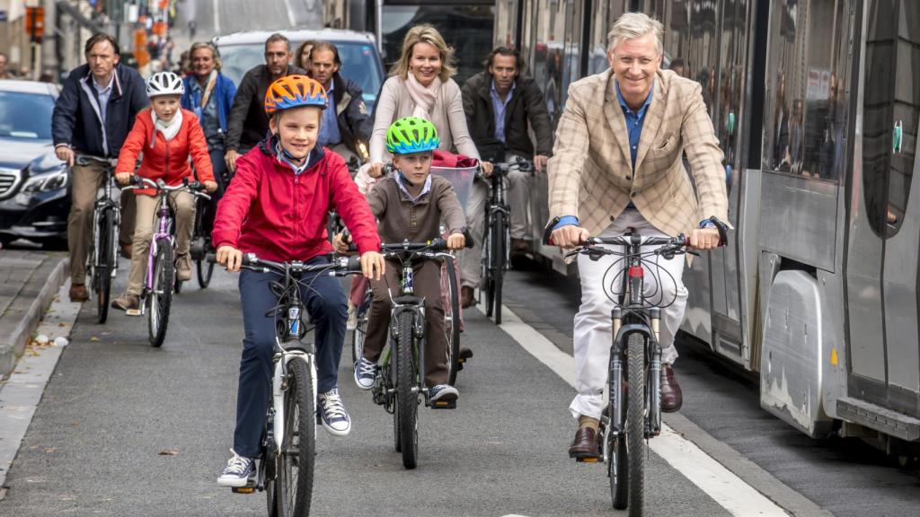 La bicicleta es un medio de transporte al que recurre en bastantes ocasiones.