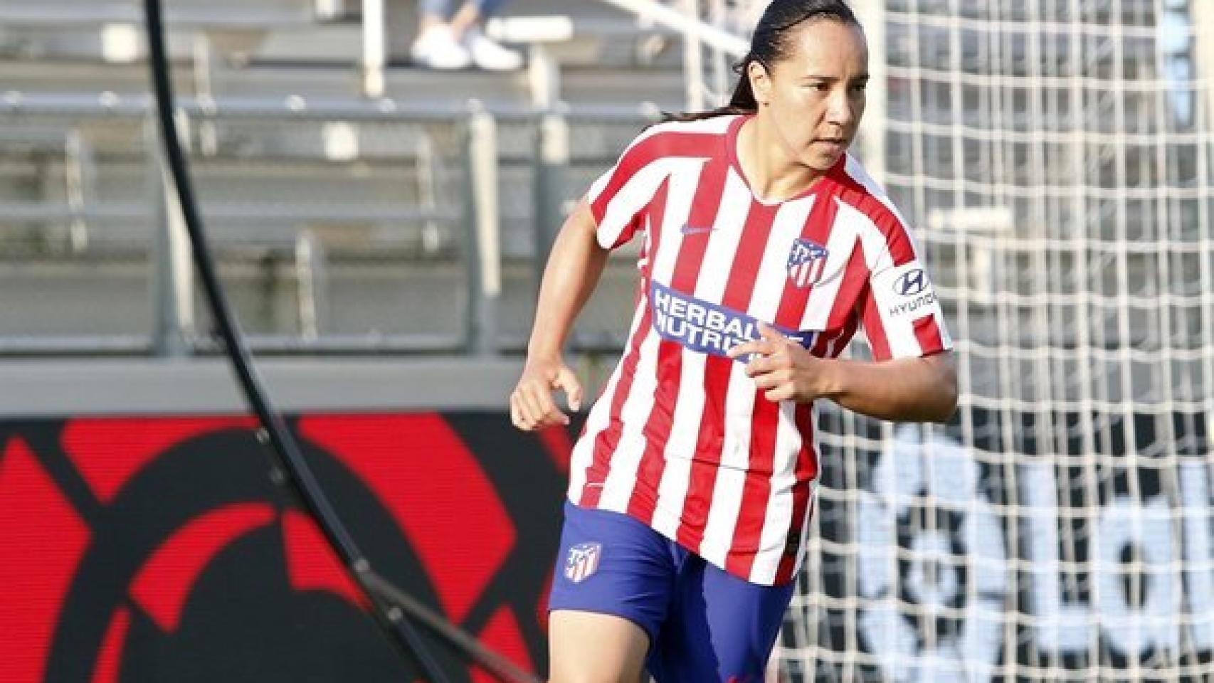 Charlyn Corral, en un partido del Atlético de Madrid