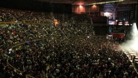 A Coruña se enamoró de los Pixies, que llenaron el Coliseum