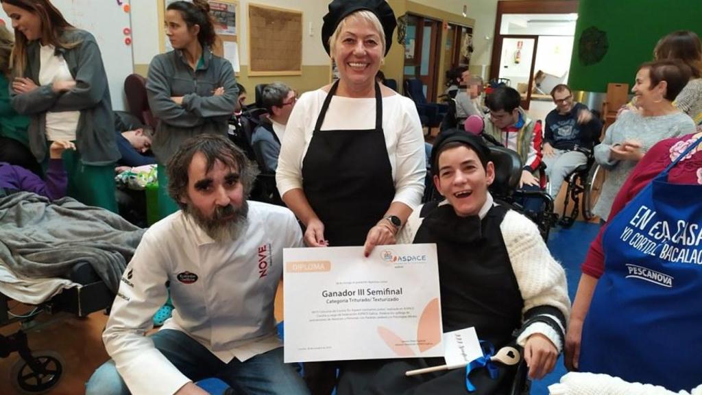 Dos grupos de ASPACE Coruña pasan a la gran final  de un concurso de cocina