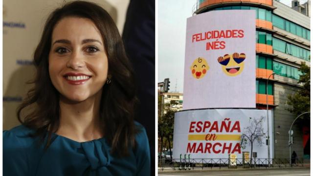 Inés Arrimadas junto al cartel que Ciudadanos ha colgado de su fachada.