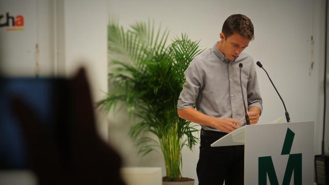 Íñigo Errejón prepara su discurso para la presentación de los cabezas de lista de Ma´s País.