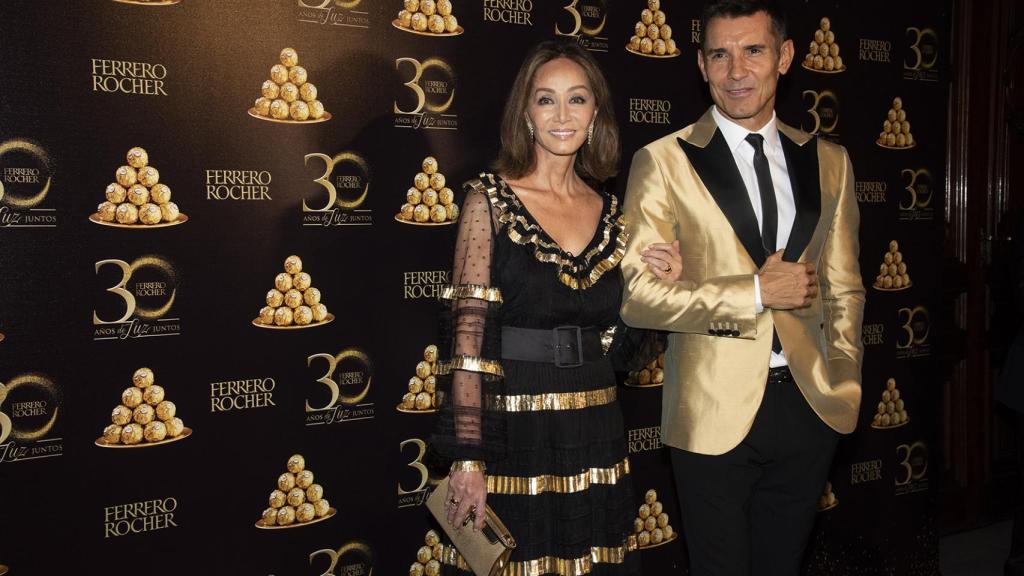 Isabel Preysler y Jesús Vázquez, protagonistas del 30 aniversario de Ferrero Rocher.