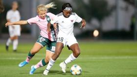 Chioma, en un momento del partido entre el Tacón y el Betis Féminas