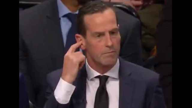 El gesto más asqueroso del entrenador jefe 'más español' de la NBA