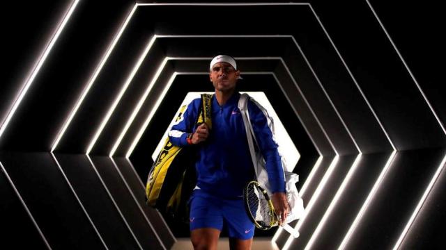 Nadal, saliendo a un partido en París-Bercy.