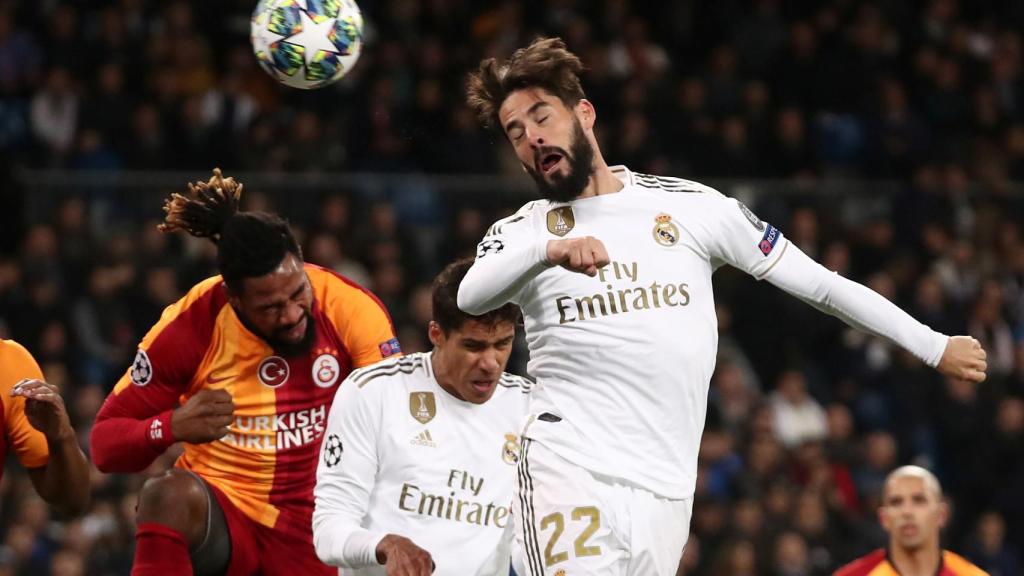 Isco supera a la defensa del Galatasaray pero no logra convertirlo en gol