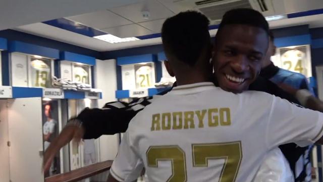 Vinicius felicita a Rodrygo tras su hat trick al Galatasaray