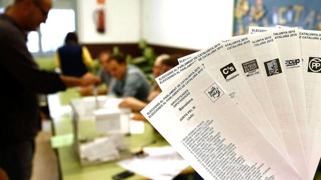 Papeletas electorales para las elecciones del 10-N.