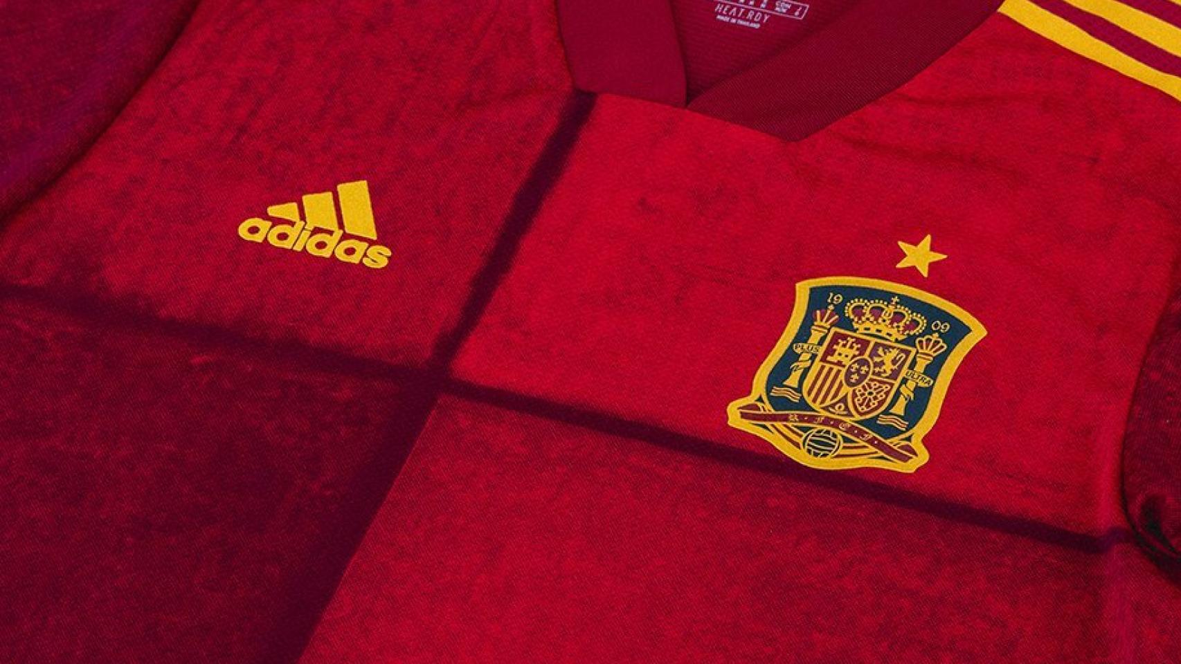 Espana La Seleccion presenta su primera camiseta para la Eurocopa 2020