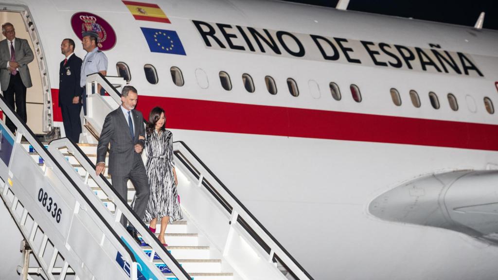 Los Reyes en su llegada a La Habana.