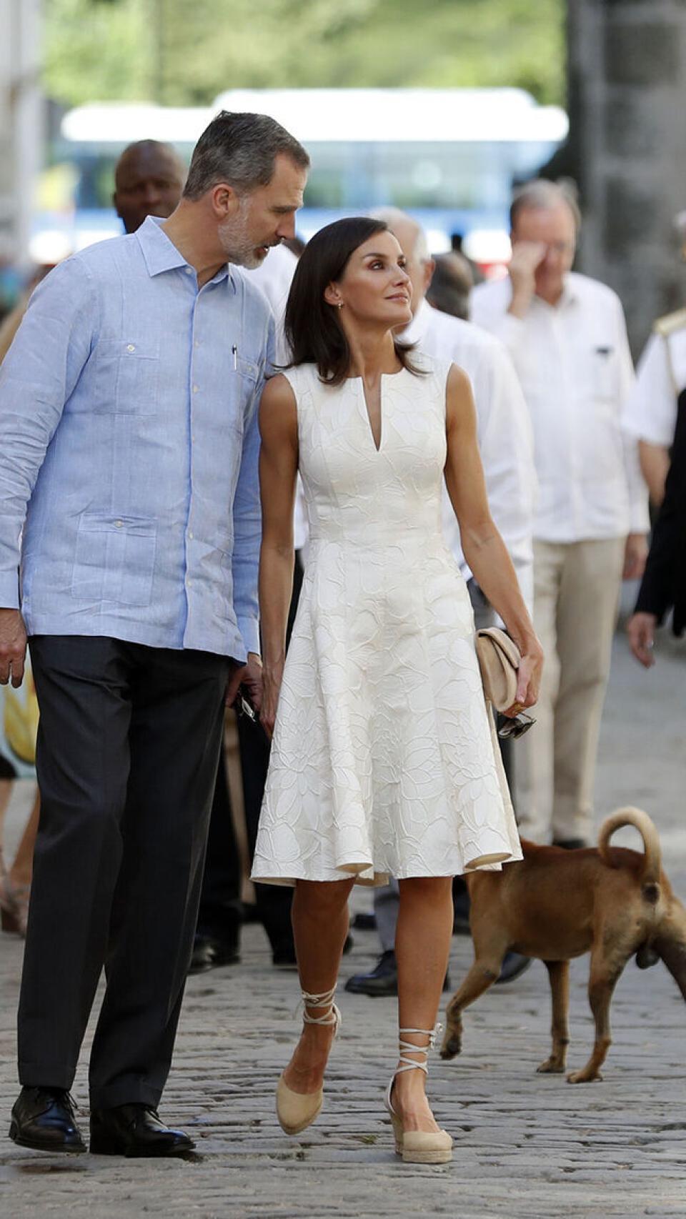 En todo momento, Felipe se mostró muy pendiente de Letizia.