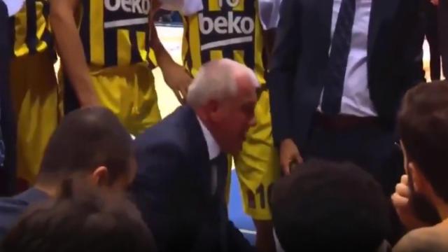 Zlajtko Obradovic y su cabreo en el partido ante el CSKA