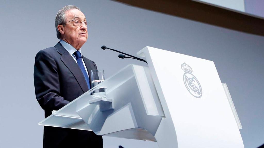 Florentino Pérez,  el acto de entrega de Insgnias del Real Madrid 2019