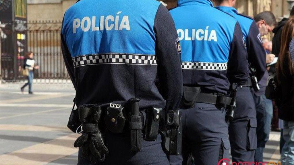 Imagen de archivo de agentes de la Policía Local de León