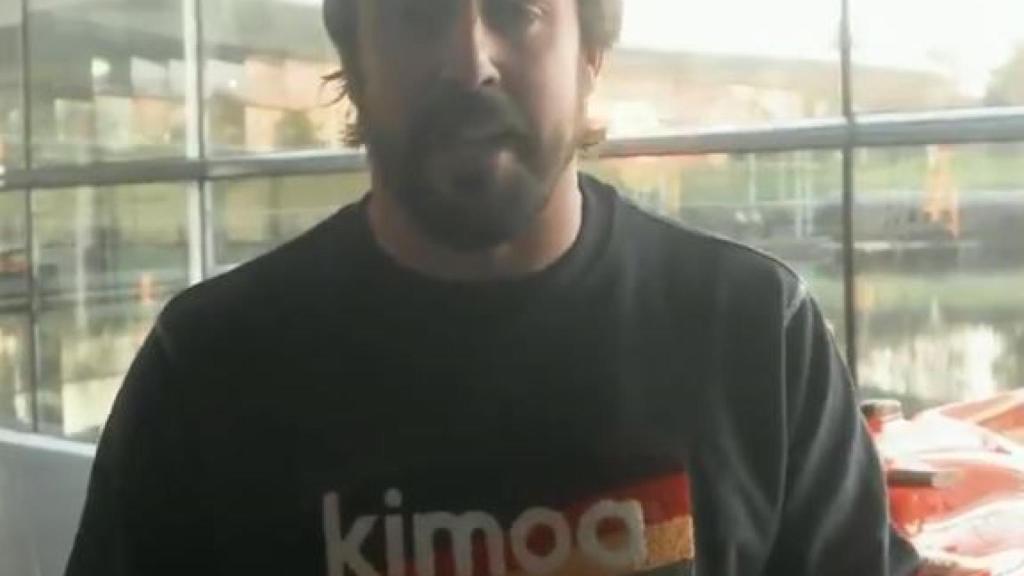 Fernando Alonso visita McLaren