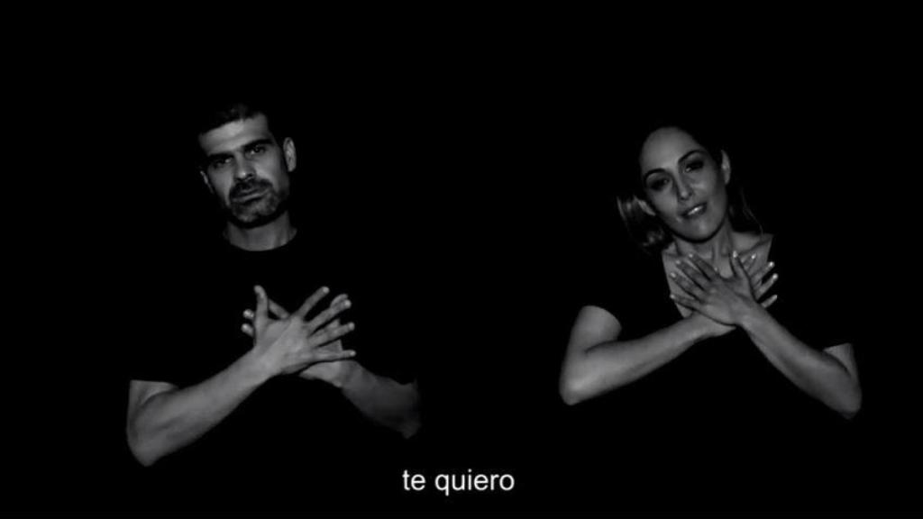 Marcos Mella y Rosa Cedrón presentan su videoclip interpretado con lengua de signos