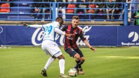 Mujaid se asienta en la titularidad del Deportivo