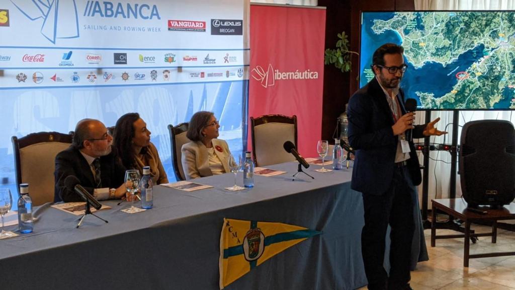 Raúl Oltra presentó el proyecto de un Puerto Deportivo en Aguete