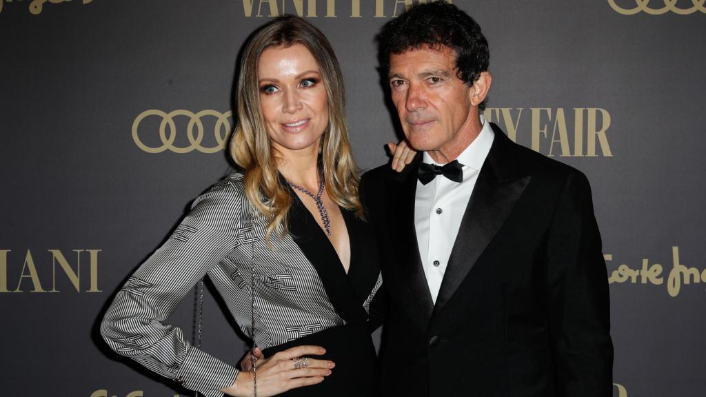 Antonio Banderas y Nicole Kimpel en la fiesta de Vanity Fair.