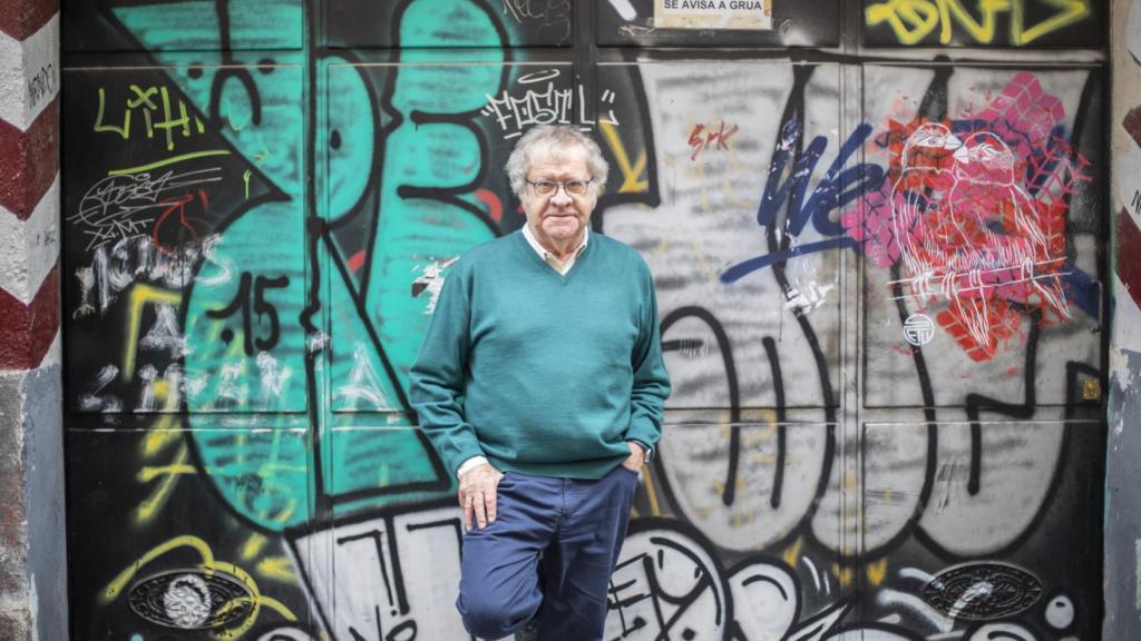 Ian Gibson en el madrileño barrio de Lavapiés.