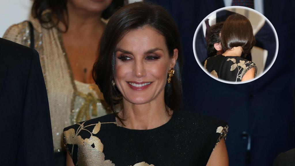 La reina Letizia en los Premios Cuco Cerecedo junto a su nuevo 'look'.