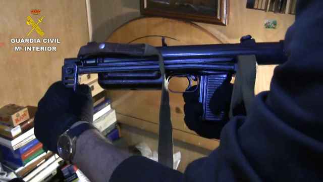 Una de las armas intervenidas en el taller clandestino de Miranda de Ebro.